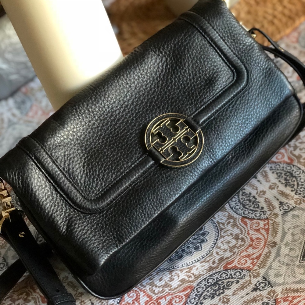 Tory Burch Amanda foldover crossbody bag
